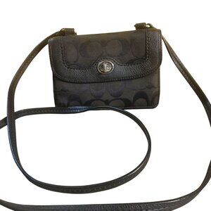 Coach Signature Black Crossbody Wallet Canvas Leather Turnlock Closure Compact